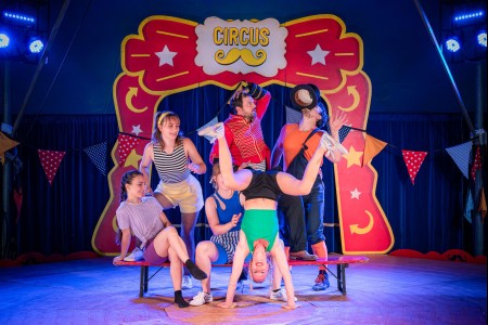 Circus Snor.jpeg