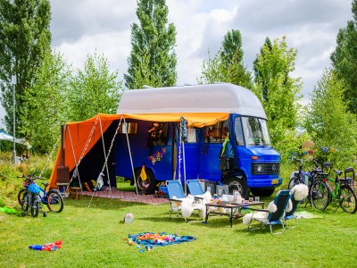 camperplek UFO-6.jpg