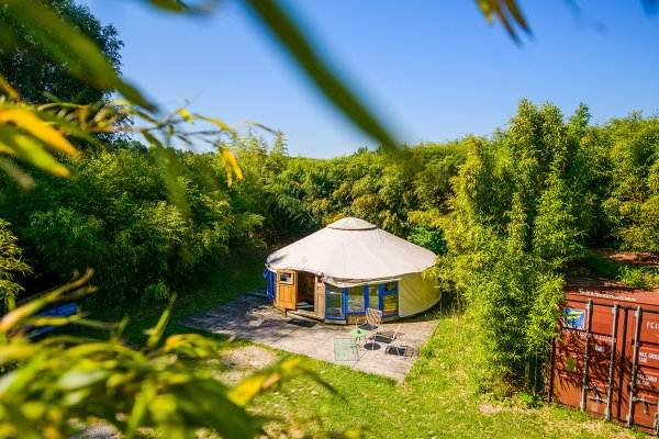 mongoolse ger buitenkant 2.jpg