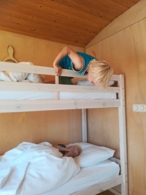 stapelbed wielenwagen.jpg