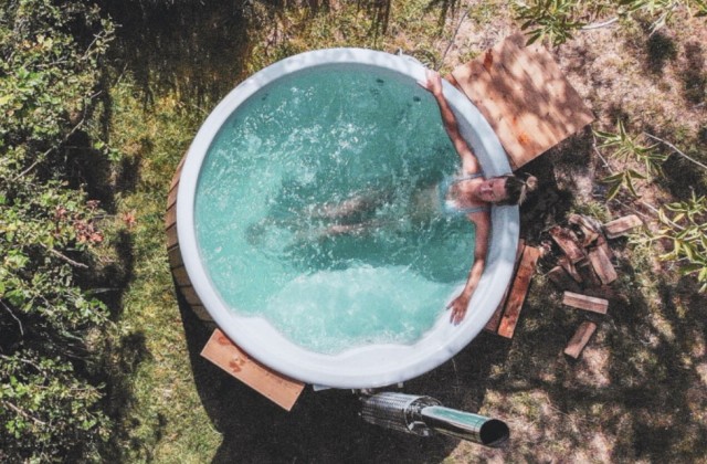 hot tub.jpeg