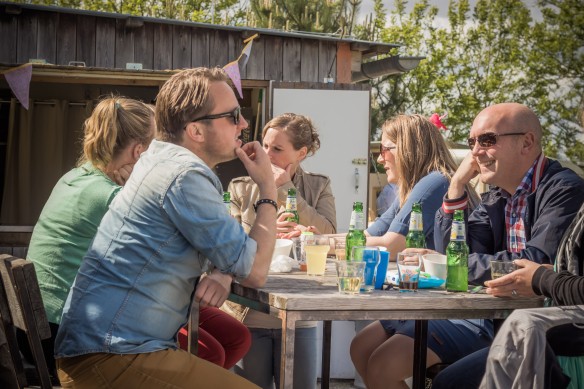 familie mediteraans terras