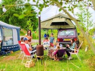 camperplek UFO_5.jpg